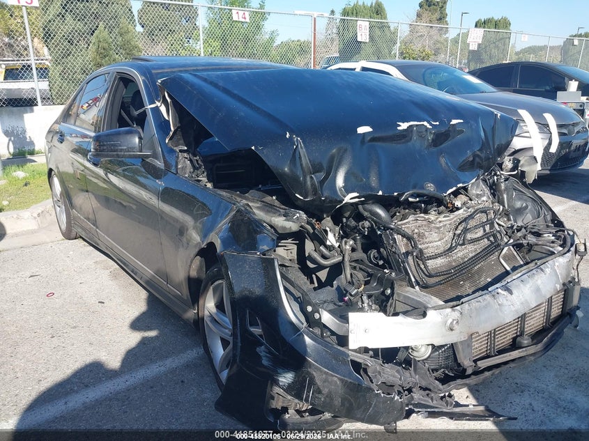2013 MERCEDES-BENZ C 250 auction photo 1