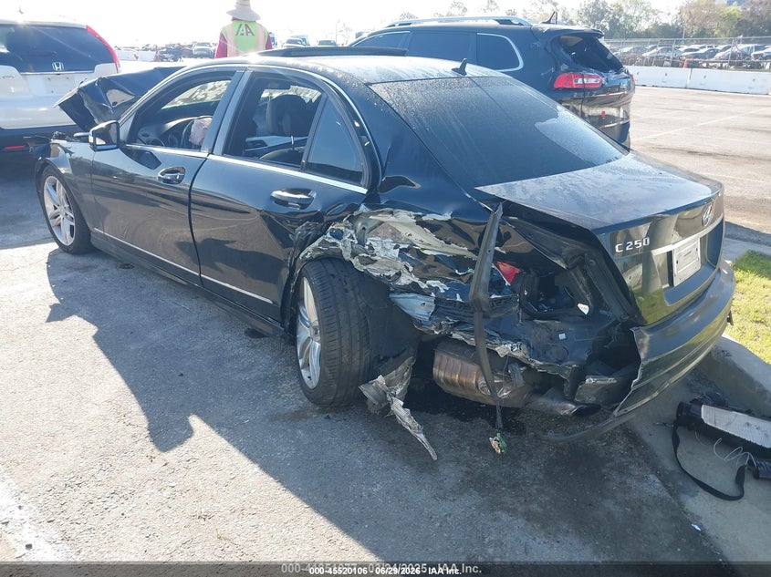 2013 MERCEDES-BENZ C 250 auction photo 3