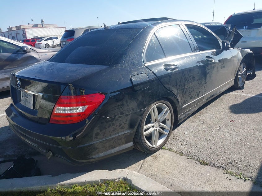 2013 MERCEDES-BENZ C 250 auction photo 4
