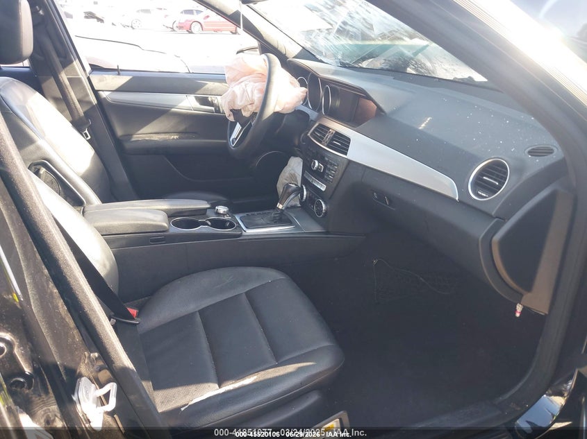 2013 MERCEDES-BENZ C 250 auction photo 5