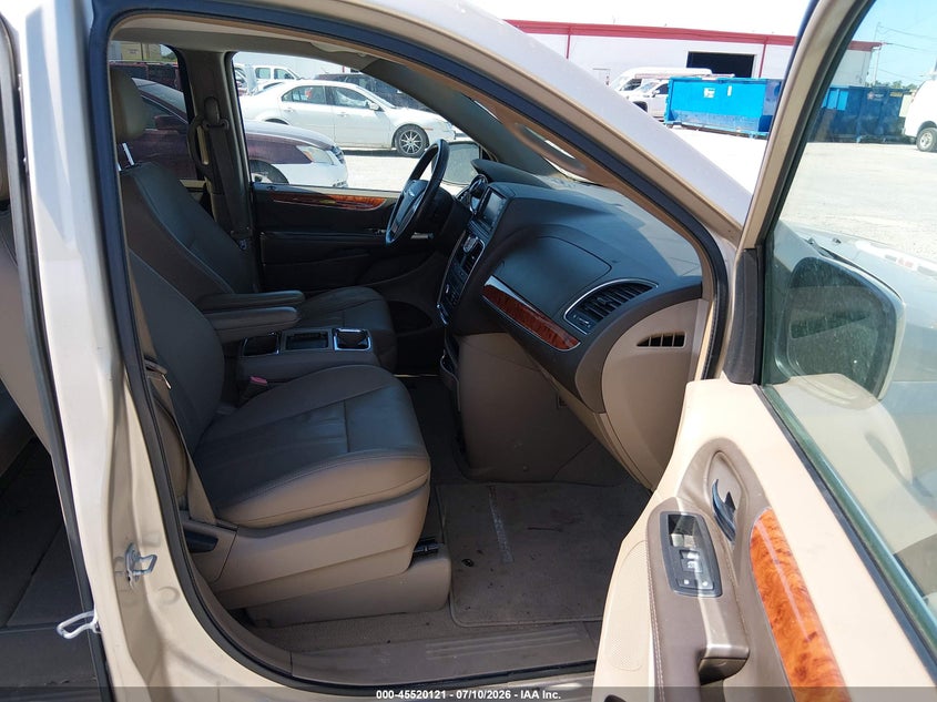 AtlanticExpress - Chrysler Town & Country