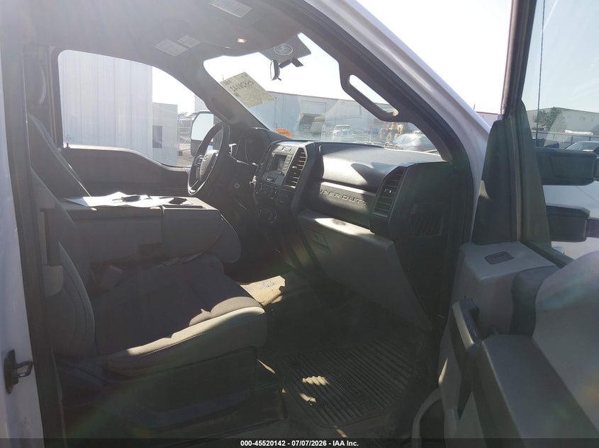 2018 FORD F-250 auction photo 5