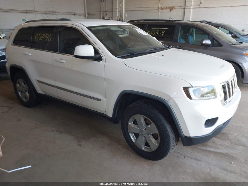 Vin: 1j4rr4gt5bc542016, lot: 46018362, jeep grand cherokee laredo 2011 img_1