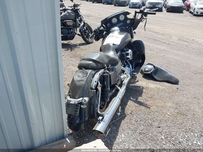 2013 Harley-Davidson Flhx Street Glide VIN: 1HD1KBM16DB644947 Lot: 45520166