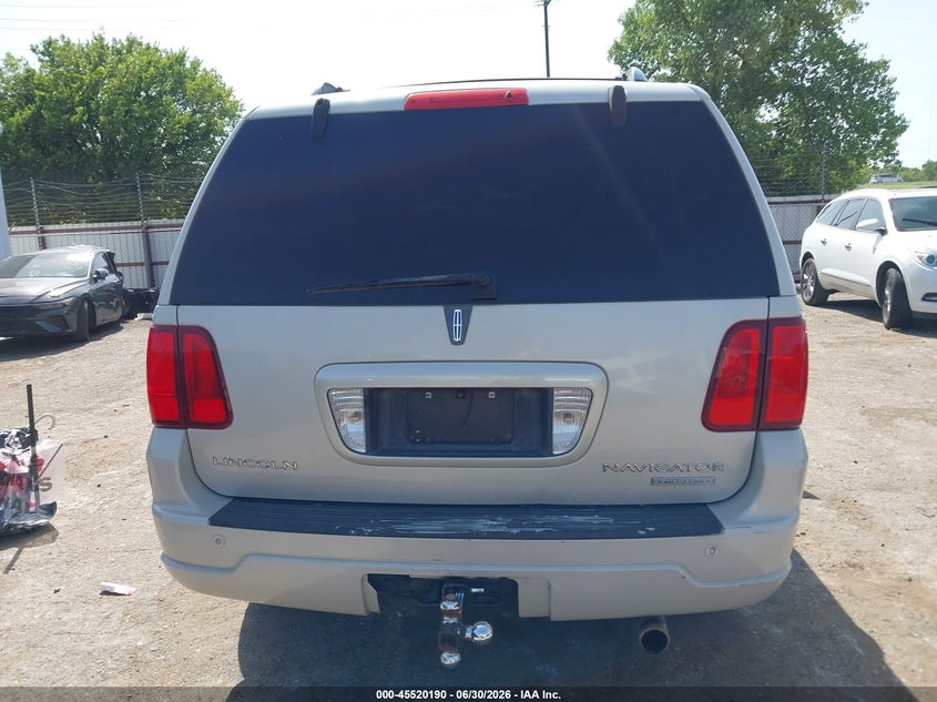 2006 Lincoln Navigator Luxury/Ultimate VIN: 5LMFU27566LJ21613 Lot: 45520190