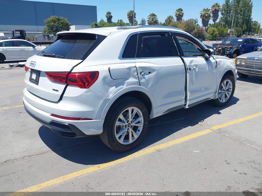 2022 AUDI Q3 auction photo 4