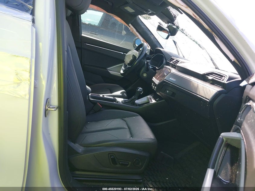 2022 AUDI Q3 auction photo 5