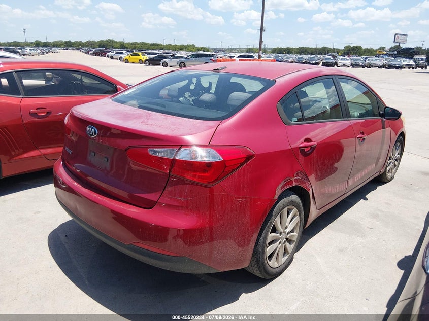 2015 KIA FORTE auction photo 4