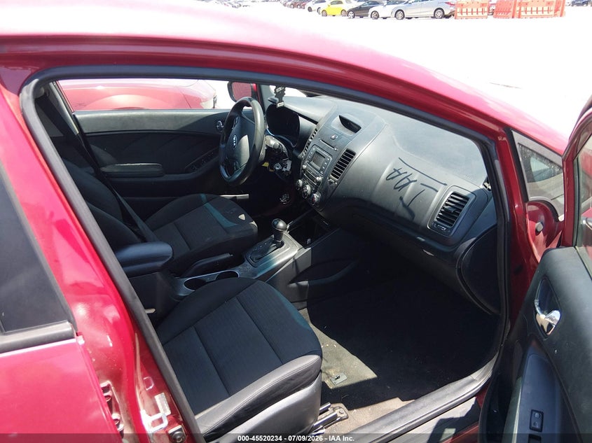 2015 KIA FORTE auction photo 5