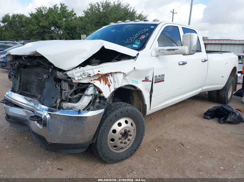 2017 RAM 3500, Front End, IAAI, VIN 3C63RRGL4HG631694 — photo 2