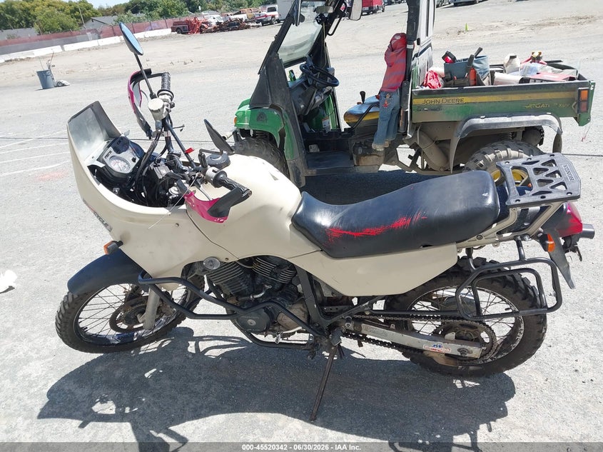 1989 Honda Xl600 V VIN: JH2PD0605KM201938 Lot: 45520342
