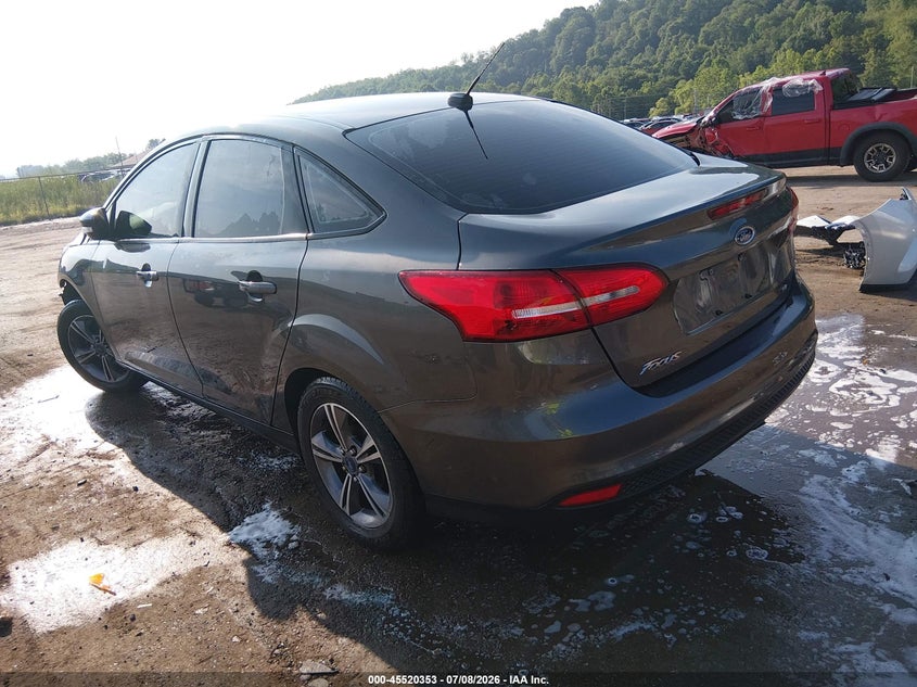 Vin: 1fadp3f25jl267745, lot: 46018569, ford focus se 20183