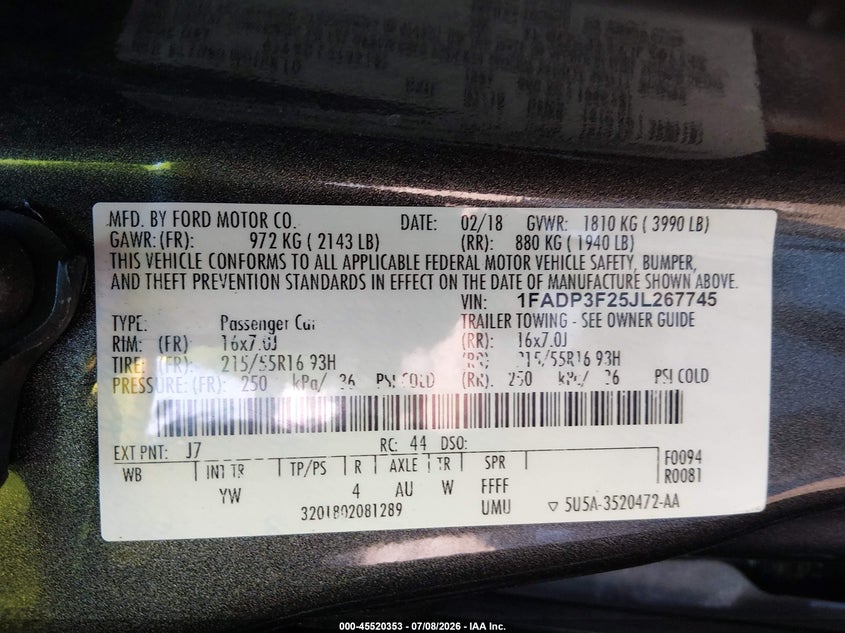 VIN: 1FADP3F25JL267745 2018 FORD FOCUS SE