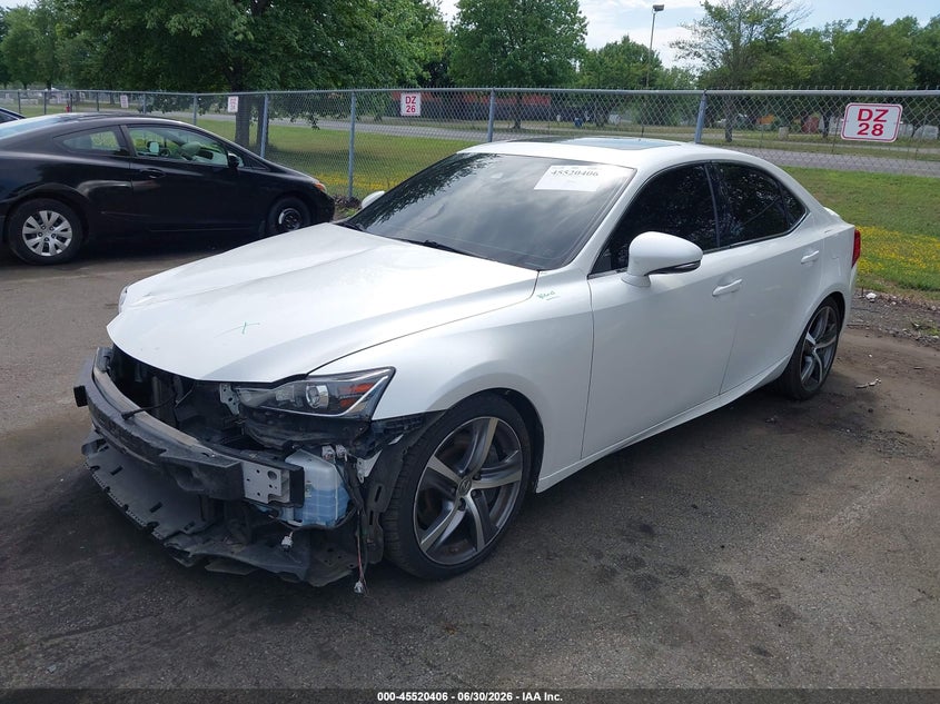 Vin: jthc81d24j5030497, lot: 46018622, lexus is 300 20182