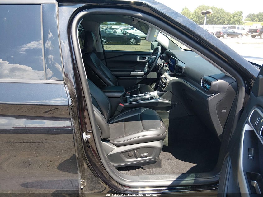 2020 FORD EXPLORER auction photo 5