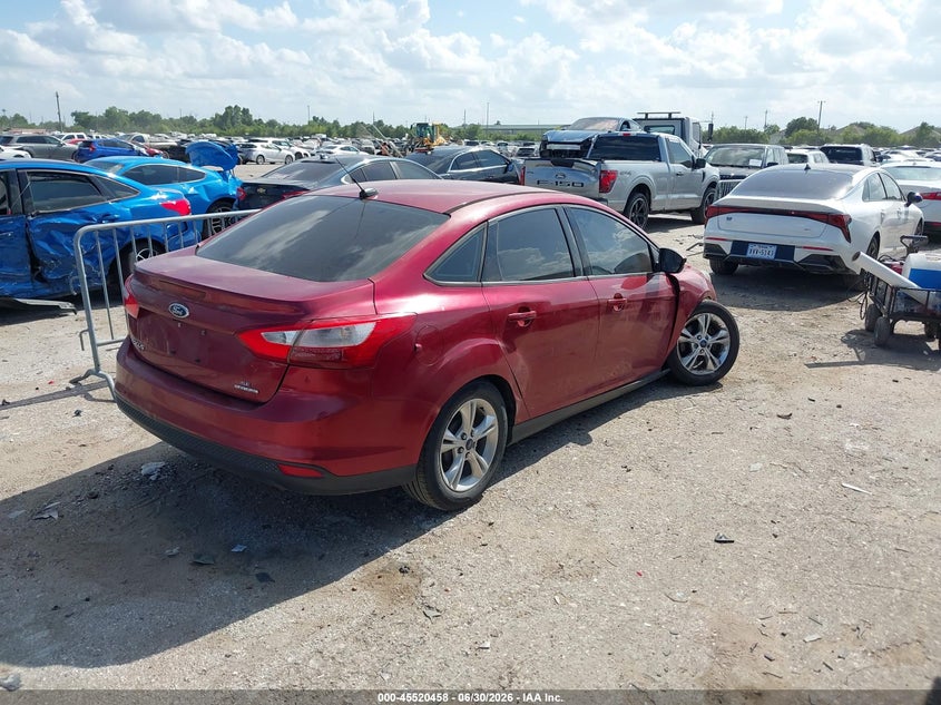 2014 FORD FOCUS auction photo 4