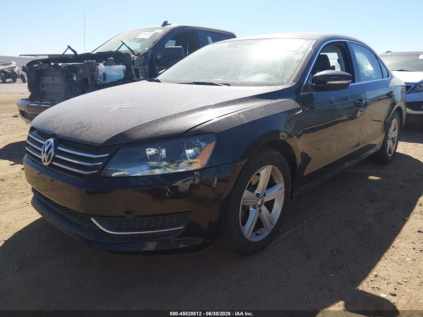 1VWBT7A35EC062207 2014 VOLKSWAGEN PASSAT 1.8T SE photo 1
