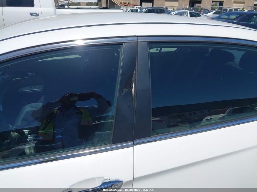 2015 HONDA ACCORD auction photo 6