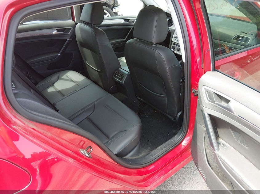 2015 Volkswagen Golf Tdi Se 4-Door VIN: 3VWRA7AU3FM028828 Lot: 45520575