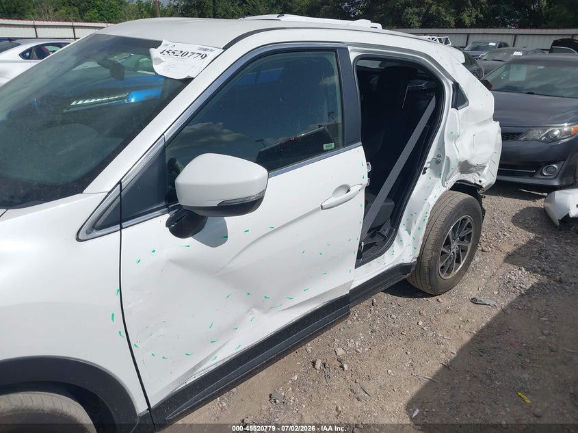 2020 MITSUBISHI ECLIPSE CROSS auction photo 6