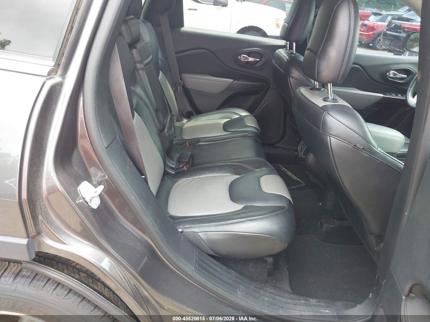 2014 JEEP CHEROKEE auction photo 8