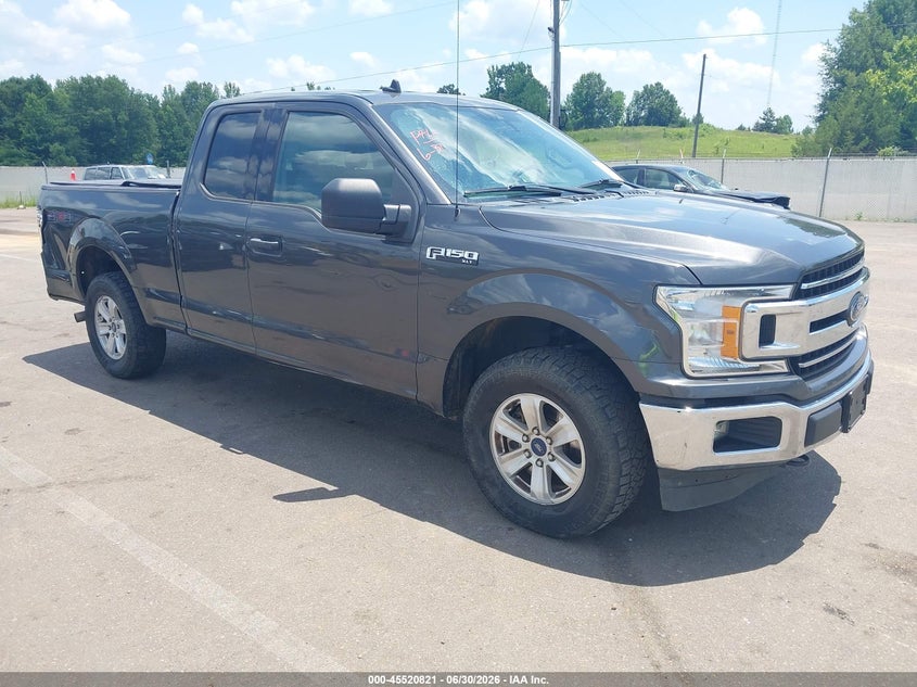 2020 FORD F-150 XLT — Галерея фотографий