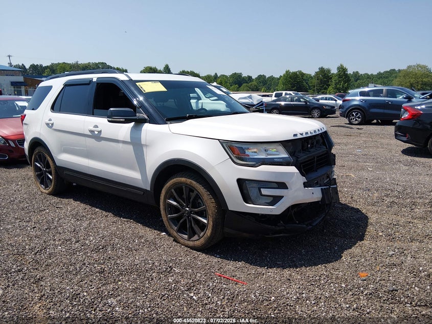 Vin: 1fm5k7d83hgc31708, lot: 46019039, ford explorer xlt 2017 img_1