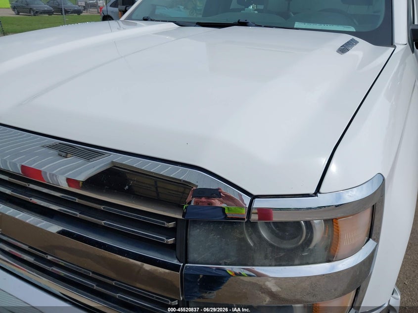 2015 CHEVROLET SILVERADO 3500HD CHASSIS auction photo 6