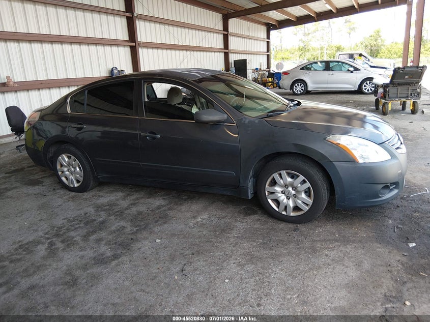 AtlanticExpress - Nissan Altima