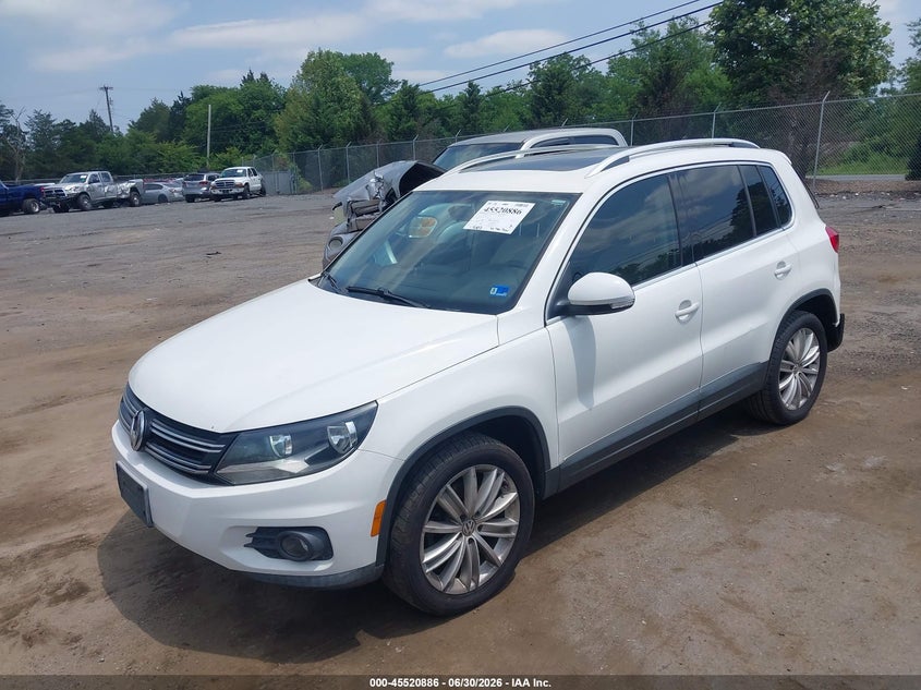 2013 VOLKSWAGEN TIGUAN auction photo 2