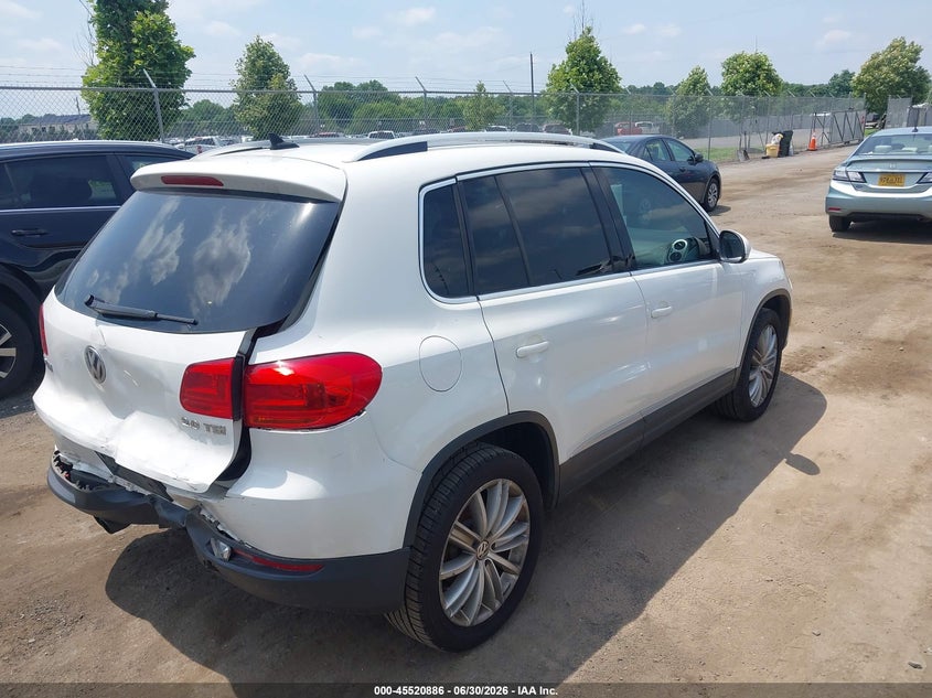 2013 VOLKSWAGEN TIGUAN auction photo 4