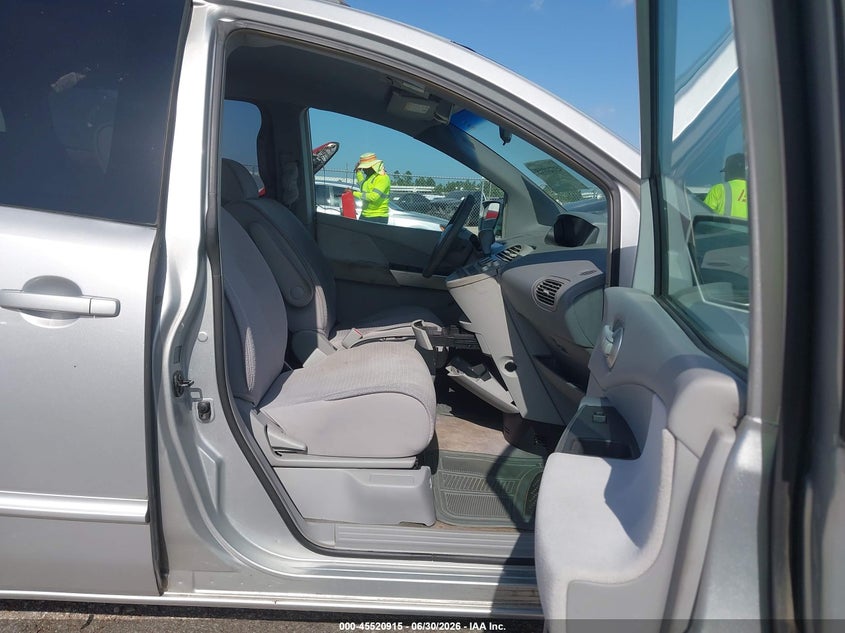 2006 NISSAN QUEST auction photo 5