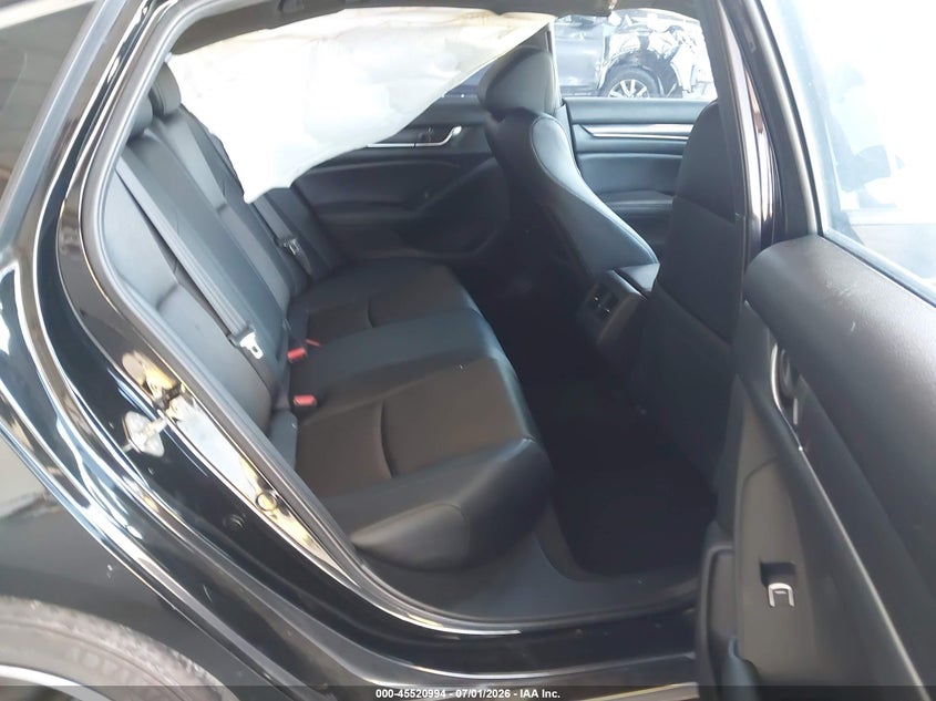 2019 HONDA ACCORD auction photo 8