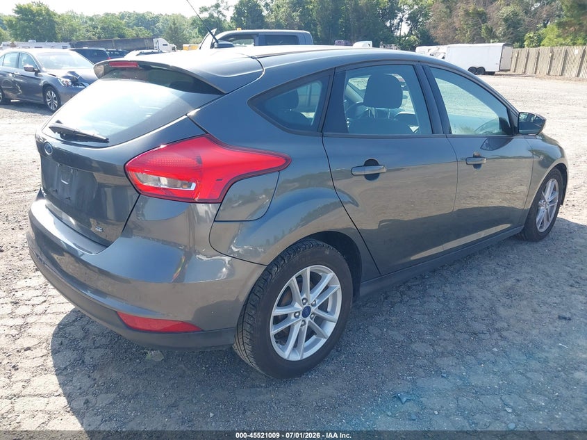 Vin: 1fadp3k28hl271868, lot: 46019225, ford focus se 20174