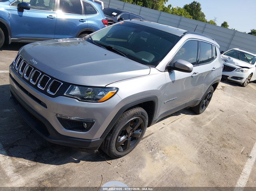 2019 JEEP COMPASS auction photo 2