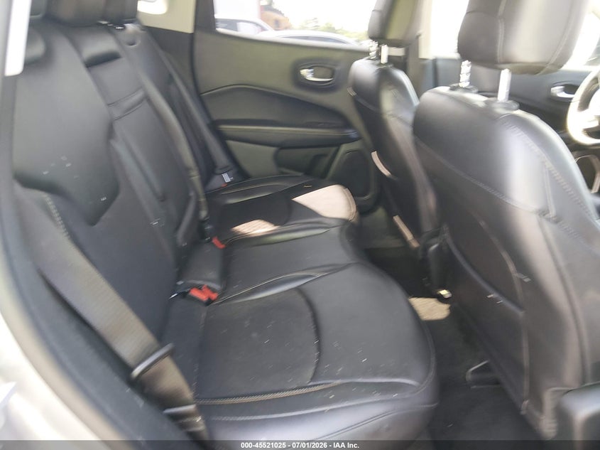 2019 JEEP COMPASS auction photo 8