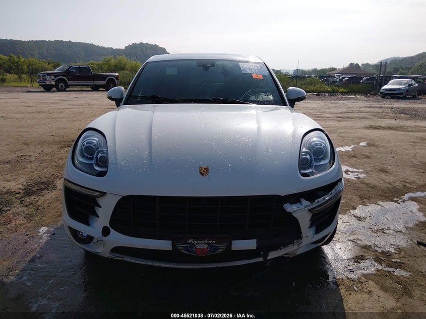 2018 Porsche Macan VIN: WP1AA2A50JLB11007 Lot: 45521038