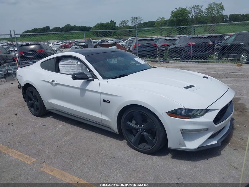 FORD MUSTANG - zdjęcie 1