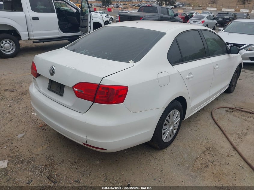 2012 VOLKSWAGEN JETTA auction photo 4