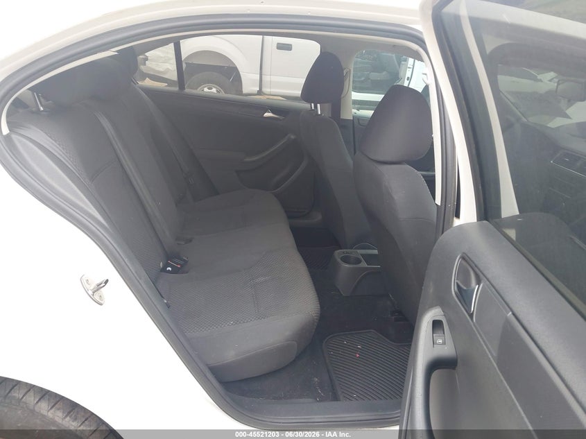 2012 VOLKSWAGEN JETTA auction photo 8