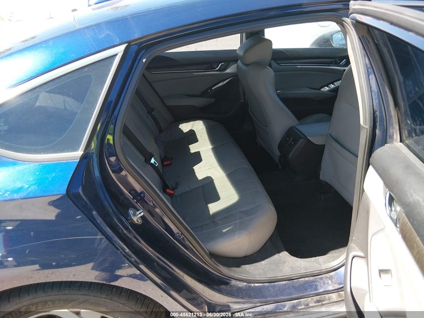 2018 HONDA ACCORD auction photo 8