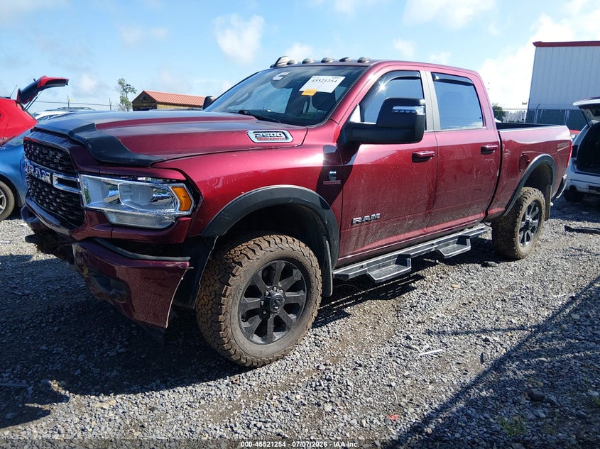 Vin: 3c6ur5dl5pg654420, lot: 46019470, ram 2500 big horn  4x4 6'4 box 20232