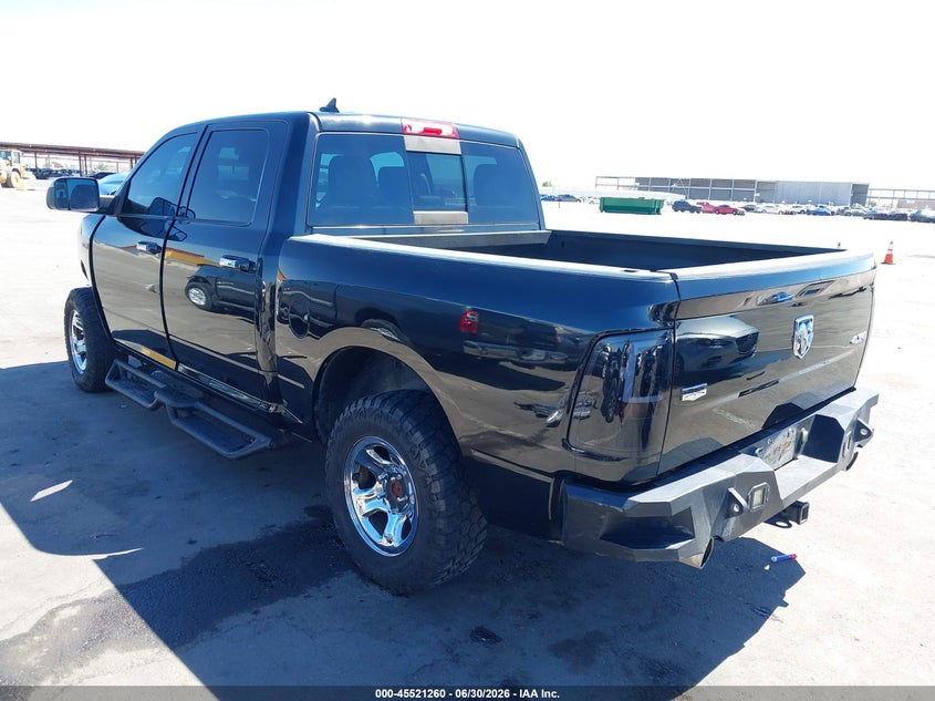 Vin: 1c6rr7nm7hs882907, lot: 46019476, ram 1500 laramie  4x4 5'7 box 20173