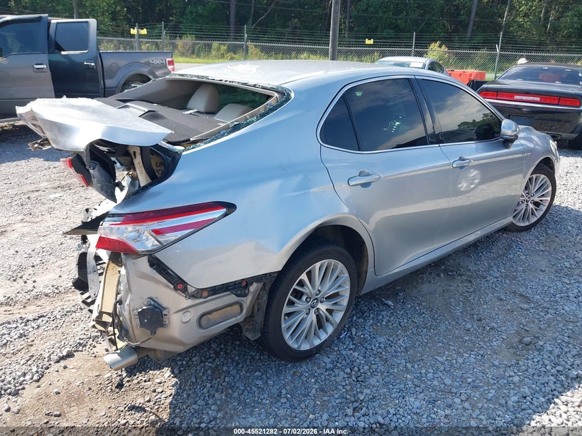2018 TOYOTA CAMRY auction photo 4