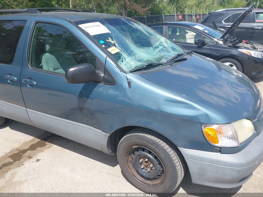2003 TOYOTA SIENNA auction photo 6