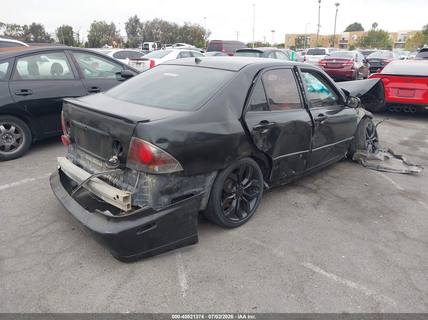 2003 LEXUS IS 300 auction photo 4