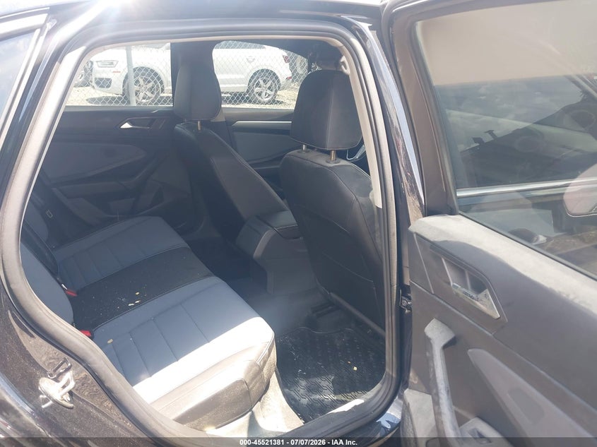 2025 VOLKSWAGEN JETTA auction photo 8