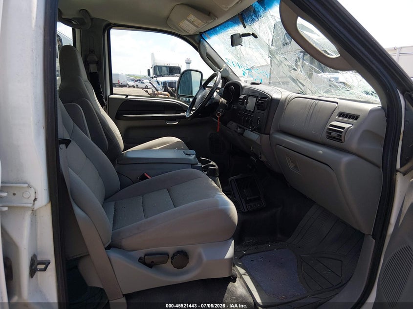 2007 Ford F-550 Chassis Lariat/Xl/Xlt VIN: 1FDAW57P77EA85463 Lot: 45521443