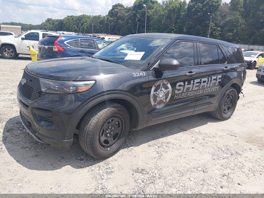 2025 FORD POLICE INTERCEPTOR UTILITY auction photo 2