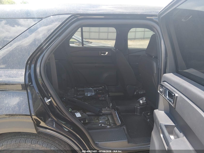 2025 FORD POLICE INTERCEPTOR UTILITY auction photo 8